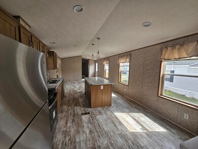 38 Travis Ct, Ellsworth, ME 04605 - photo 6