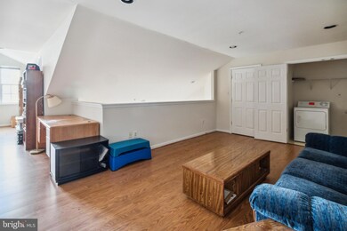 8903 Stone Creek Place unit 303, Pikesville, MD 21208 - photo 5