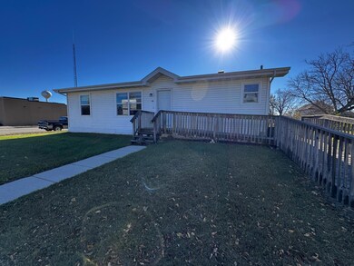 inviting entrance and sidewalk