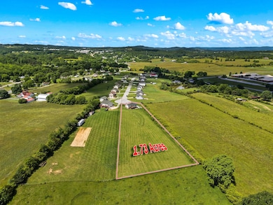 004-6725LaineyJaneCourt-Whitesburg-TN-37