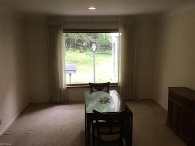 Dining Rm.