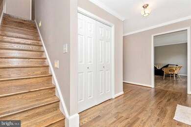 10038 Banner Country Ct, Gaithersburg, MD 20882 - photo 6