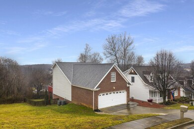 18 Taylor Ridge Ct, Johnson City, TN 37601 - photo 3