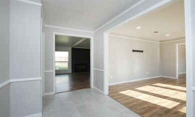 7735 Club Lake Dr, Houston, TX 77095 - photo 6