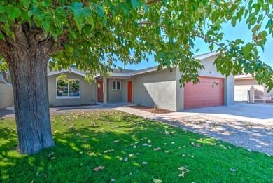 8637 E Jackrabbit Rd-3
