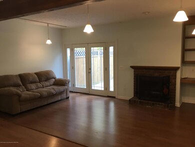 7124 Creekside Dr unit 55, Lansing, MI 48917 - photo 4