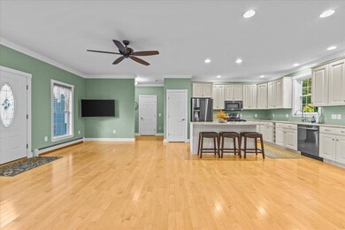 1 Heald Ln, Saint Albans, VT 05478 - photo 7