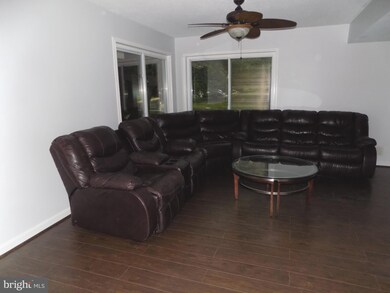 18660 Sage Way, Germantown, MD 20874 - photo 3