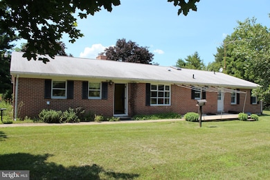 22174 Pondsville Rd, Smithsburg, MD 21783 - photo 5