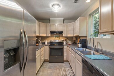 58 SW Leonard St, Grants Pass, OR 97526 - photo 7