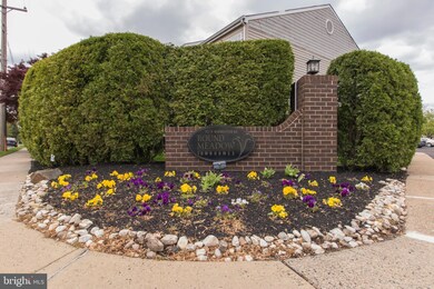 325 S Warminster Rd unit A3, Hatboro, PA 19040 - photo 2