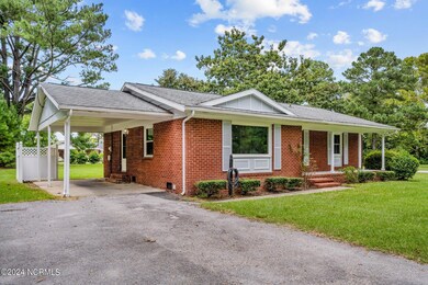 107 Hunter Dr, Jacksonville, NC 28546 - photo 3