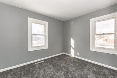 905 S 8th St, Marion, IA 52302 - photo 7