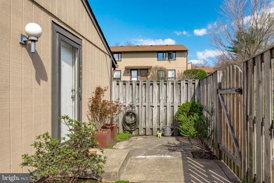 540 Glen Ct, Glen Burnie, MD 21061 - photo 4