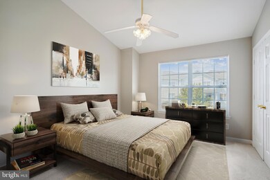 13030 Cabin Creek Rd, Herndon, VA 20171 - photo 7