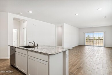 Kitchen/GR