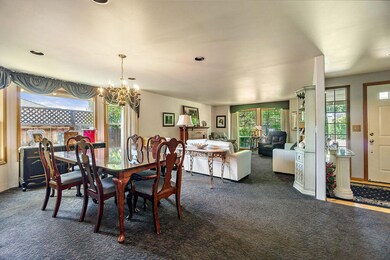 3080 Ruby Dr, Medford, OR 97504 - photo 3