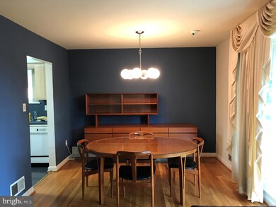 928 Ray Rd, Hyattsville, MD 20783 - photo 5