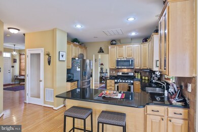5367 Dunteachin Dr, Ellicott City, MD 21043 - photo 6