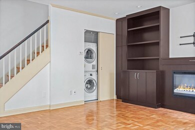 1400 S Edgewood St unit 538, Arlington, VA 22204 - photo 4