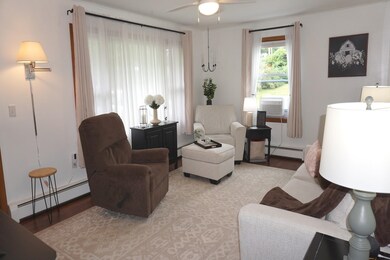 78 Stratton Rd, Rutland, VT 05701 - photo 4