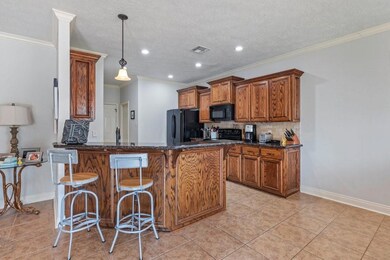 Kitchen:  Good size kitchen with lots of storage a