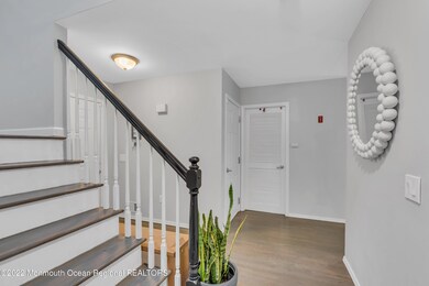 19 Commons Dr, Neptune, NJ 07753 - photo 6