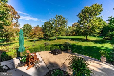 61 Paddock Cir, Spring City, PA 19475 - photo 7