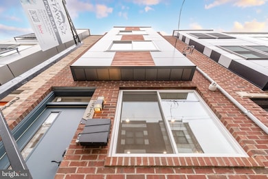 2312 Gerritt St, Philadelphia, PA 19146 - photo 4