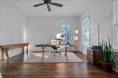 Main level office