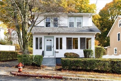 127 Washington St, Arlington, MA 02474 - photo 2
