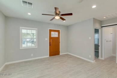 2102 E Yale St, Phoenix, AZ 85006 - photo 5