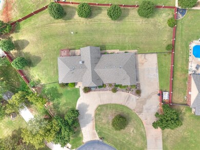 4109 Olde Pond Ct, Moore, OK 73160 - photo 7