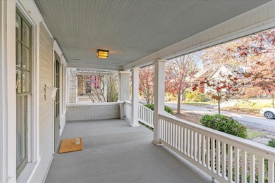 305 E Kelso Rd, Columbus, OH 43202 - photo 4