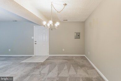 1605 Carriage House Terrace unit E, Silver Spring, MD 20904 - photo 7