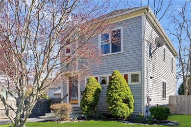 6 Taber St, Newport, RI 02840 - photo 2