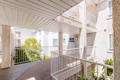 1845WCanyonViewDr-03