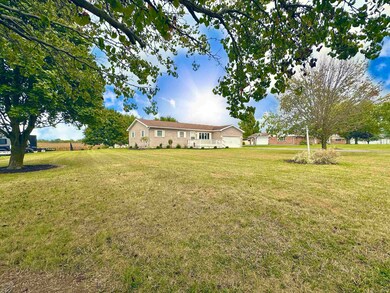 7931 S Strawtown Pike, Bunker Hill, IN 46914 - photo 2