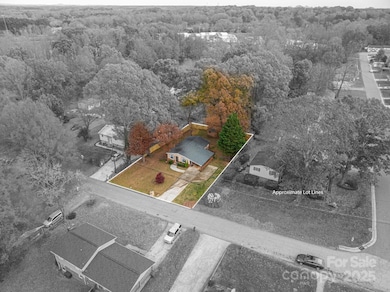 164 8th Ave SW, Conover, NC 28613 - photo 2