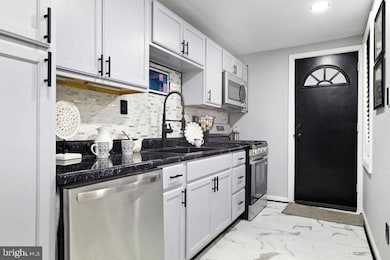 1020 Niagara Rd, Camden, NJ 08104 - photo 2