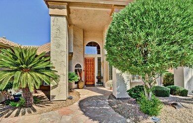 SPACIOUS ENTRY