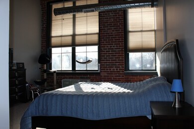 Fremont Lofts unit 317, Worcester, MA 01603 - photo 7