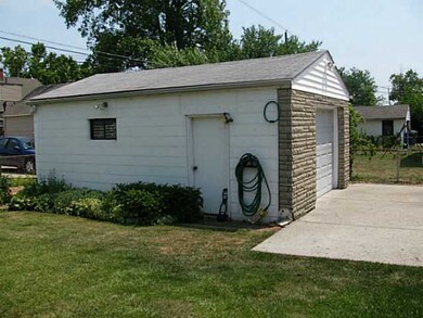 632 Roth Ave, Columbus, OH 43228 - photo 5