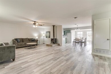 635 Old Brock Rd, Weatherford, TX 76088 - photo 6