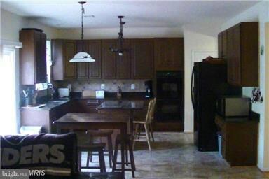 10277 Warfield St, White Plains, MD 20695 - photo 7