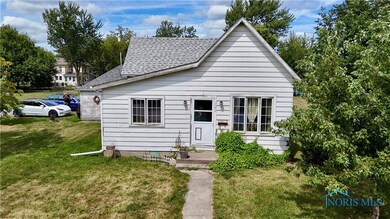 720 W Wayne St, Paulding, OH 45879 - photo 2