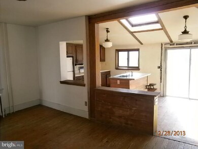 164 Jenkins Ave, Lansdale, PA 19446 - photo 4