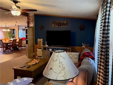 220 S East St, Watson, IL 62473 - photo 4