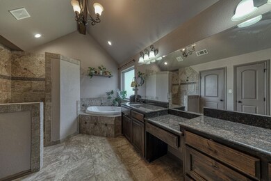 2929 Willow Ridge Cir, Granbury, TX 76049 - photo 5