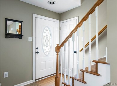 5607 Sara Kay Dr, North Chesterfield, VA 23237 - photo 2